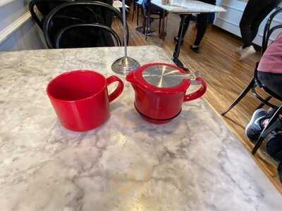 Jeannine's Bakery & Cafe