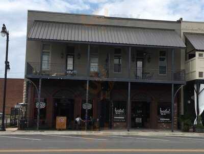 2nd & 13 Sports Bar And Grille