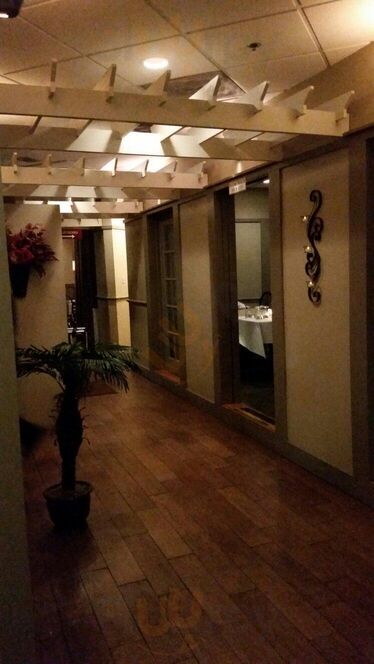 Romeo's Restaurant & Pizza