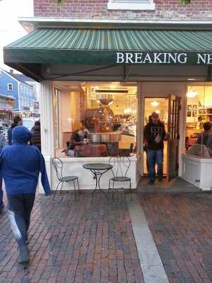 Breaking New Grounds Coffee & Tea