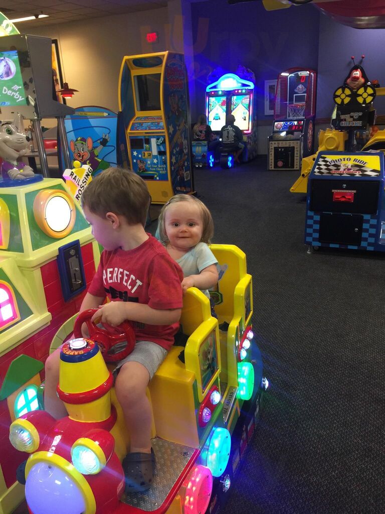 Chuck E. Cheese