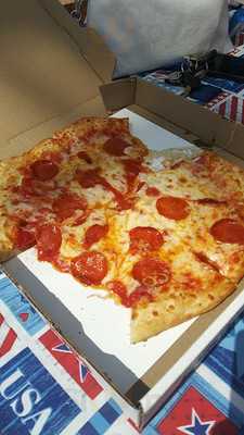 Carlo's Pizza