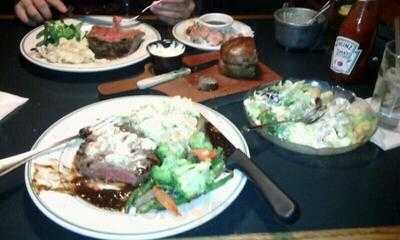 Black Bear Lodge And Saloon