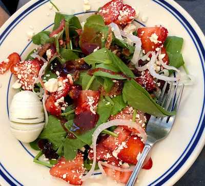 Freedom Square Diner