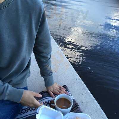 Enzo’s Cafe And  Bakery