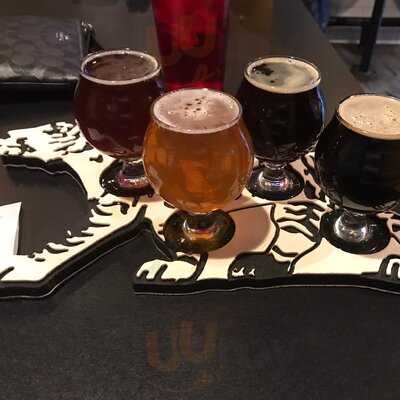 Three Tigers Brewing Company