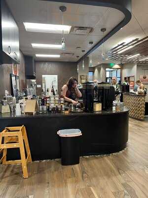 Stonehouse Coffee & Roastery