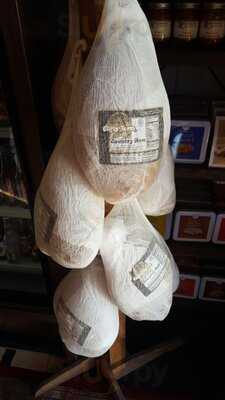 Loven-fresh Smokehouse Barbecue