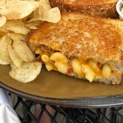 Gator's Grilled Cheese Emporium