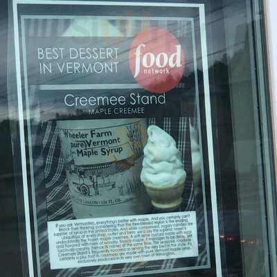 Creemee Stand