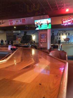 Neighbors Eatery & Saloon On The Rum