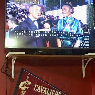 J-bo's Wings & Things