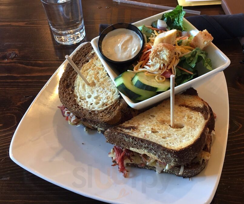 Vandy's Grille