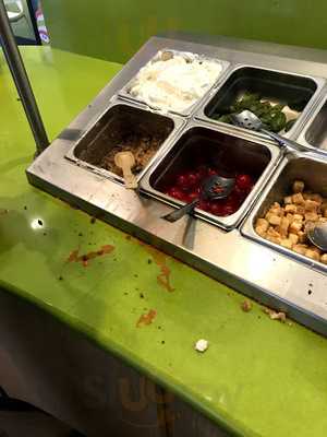 Menchie's Frozen Yogurt