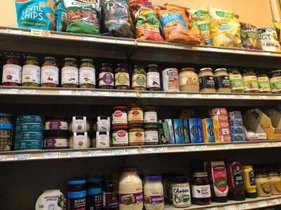 Organic Roots Market & Deli