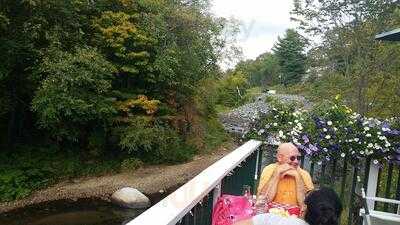 Old Red Mill Inn And Restaurant