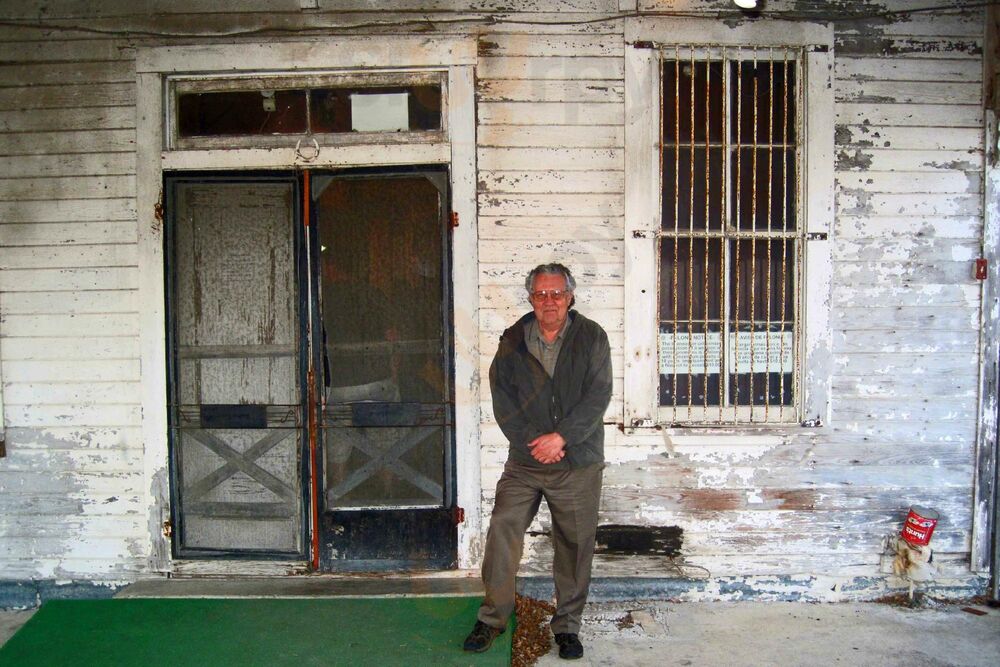 Cele Store