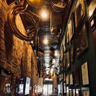 Mcgarity's Restaurant & Saloon