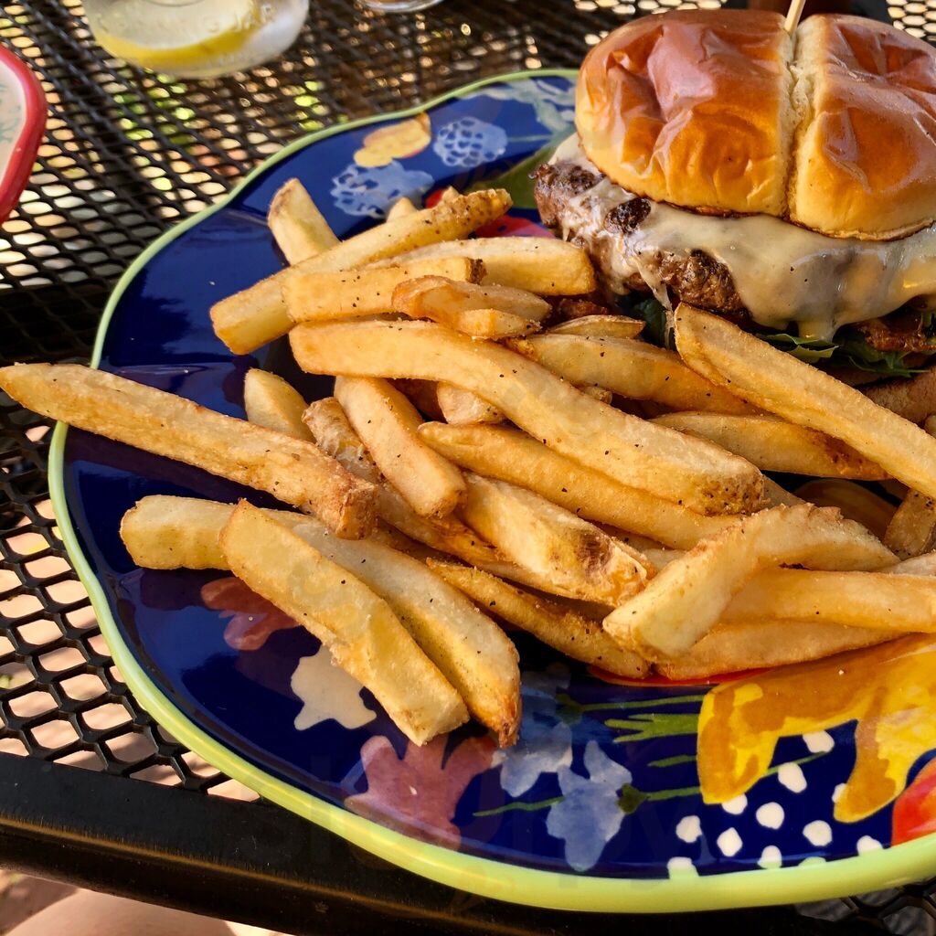 Mcgarity's Restaurant & Saloon