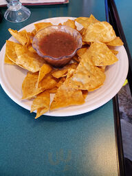 Vi's New Mexican & Giant Burgers