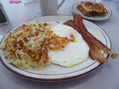 Columbus Family Restaurant