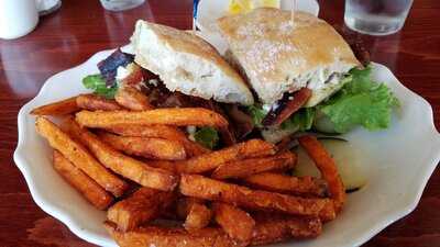 Uptown Blanco Restaurant