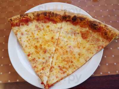 Suglia's Express Pizzeria & Restaurant