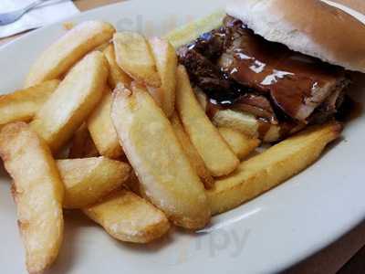 Sugarpuddin's Ribs And More