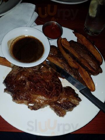 Farwood Bar & Grill