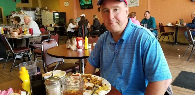 Crystal's Country Diner