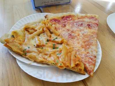 Mannino's 4 Pizzeria & Trattoria