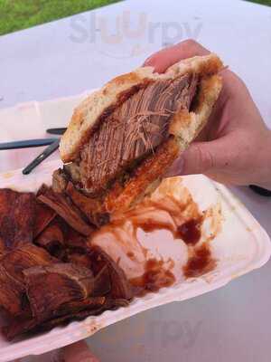 Two Neanderthals Smokin Bbq