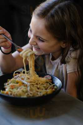 Asian Grill - Mongolian Bbq