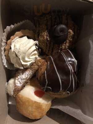 Rispoli Pastry Shop