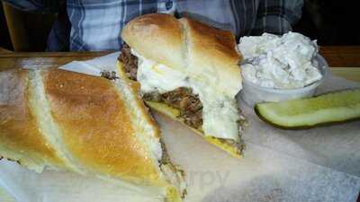 Lincross Roast Beef And More