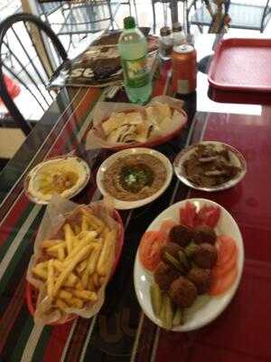 Classic Red Hots Albasha