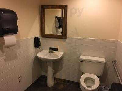 Classic Red Hots Albasha