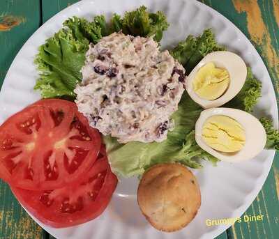 Grumpy's Diner On Main