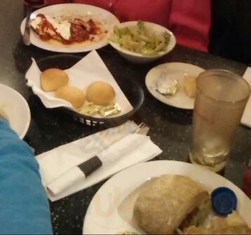 Paisano's Pizzeria & Restaurant