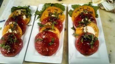 Pasquaney Restaurant And Wild Hare Tavern