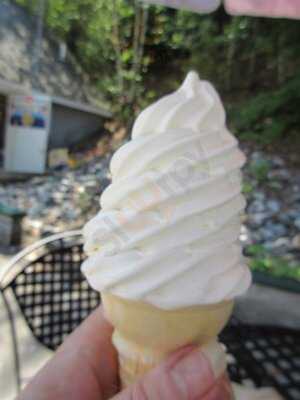 Shacketts Seafood Shack & Ice Cream