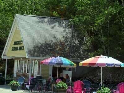 Shacketts Seafood Shack & Ice Cream