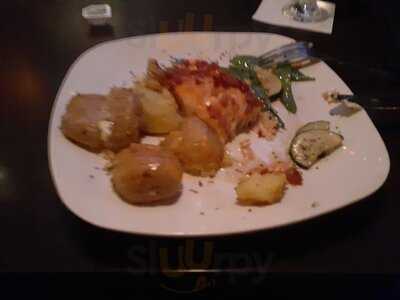 Cipollina Rustic Italian Kitchen