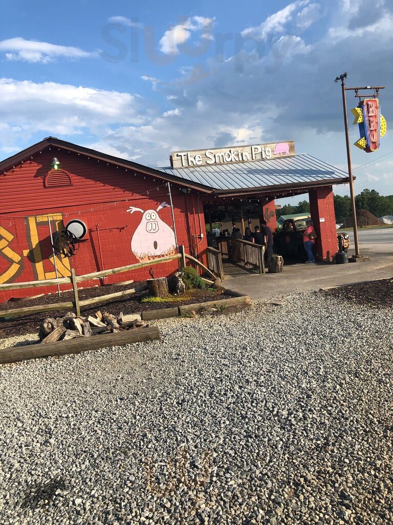 The Smokin' Pig