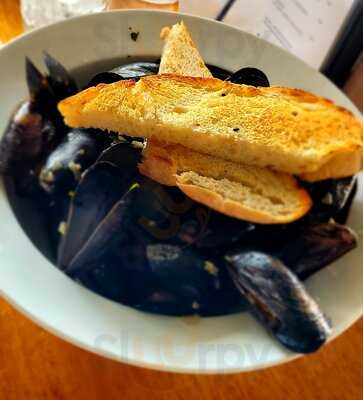 The Point Crab House & Grill