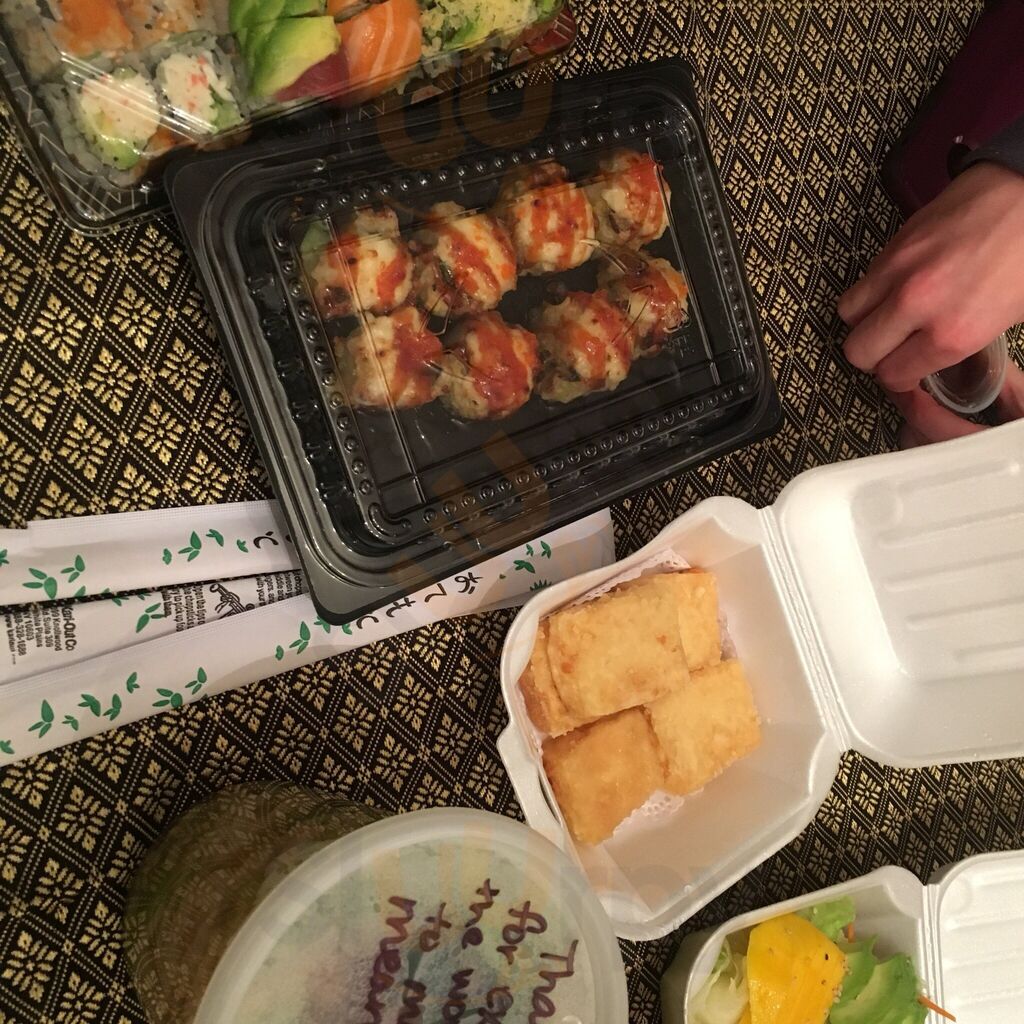 Shiso Sushi & Oyster Bar