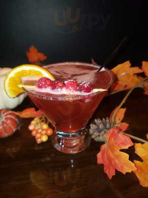 Yogi's Brick Oven Bistro