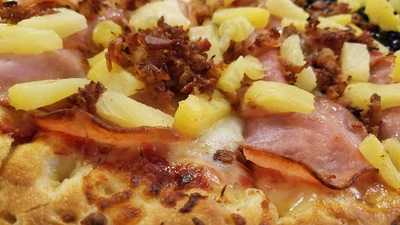 Corsaro's Family Pizza