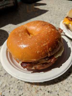 Manhattan Bagel