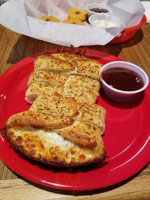 Pizza's By Marchelloni